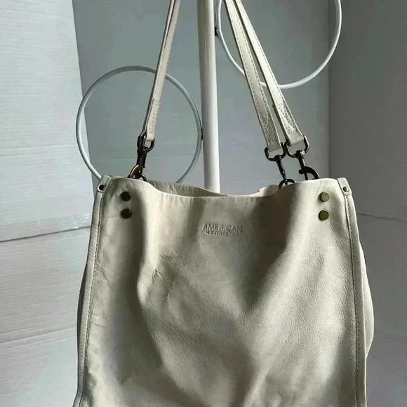 American Leather Company 3 zip Shoulder Bag - Picture 8 of 10